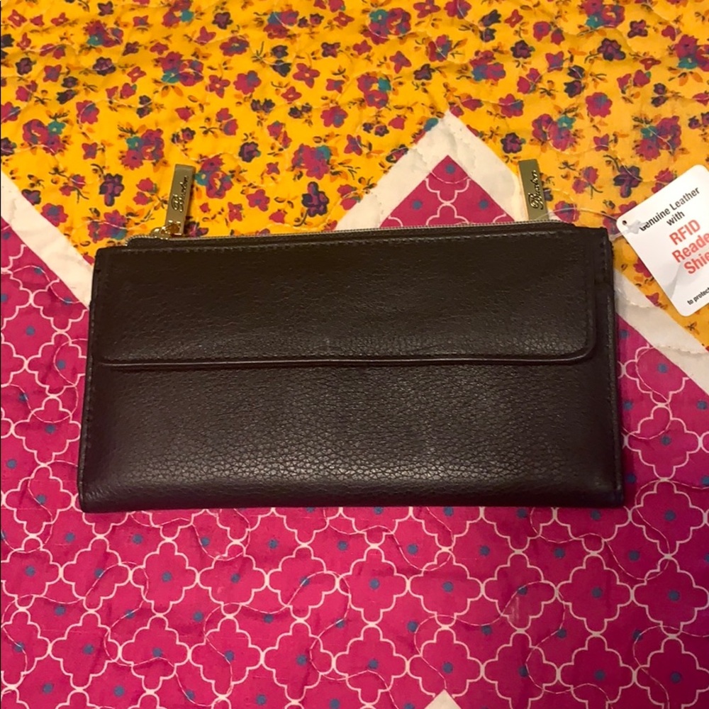 💴 NWT! Buxton leather wallet 💴